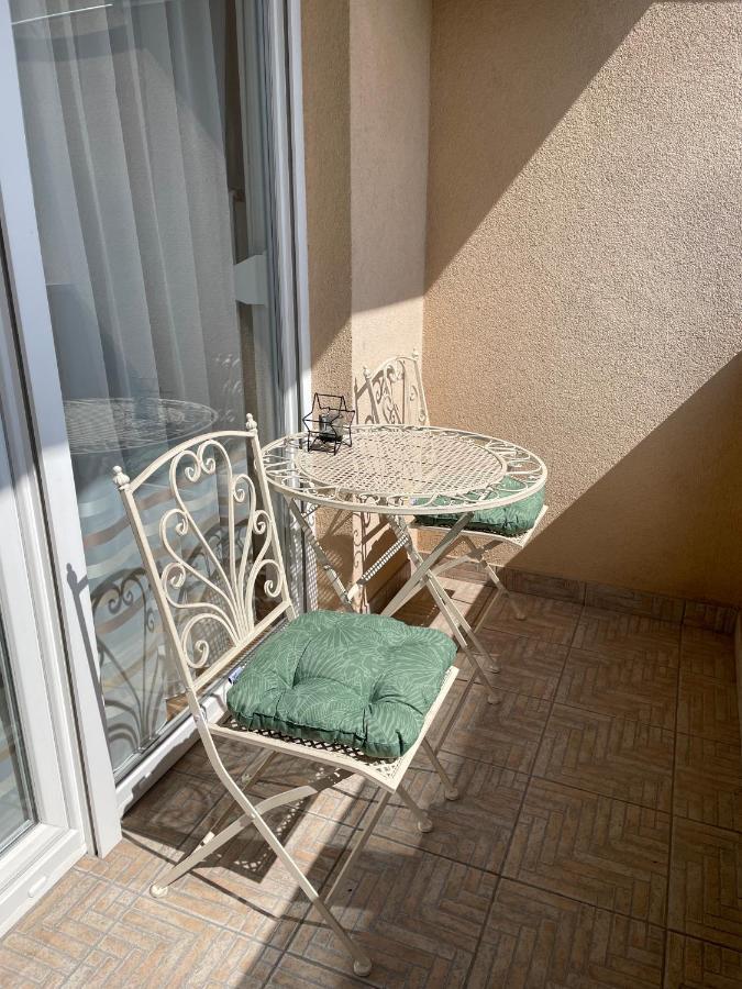 Lipa Apartment Zagreb Buitenkant foto
