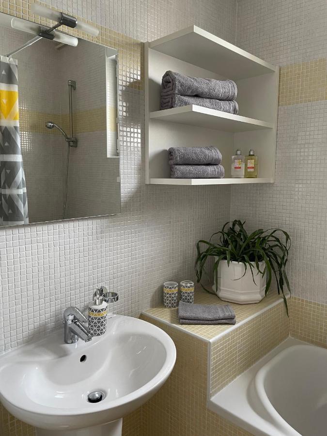 Lipa Apartment Zagreb Buitenkant foto