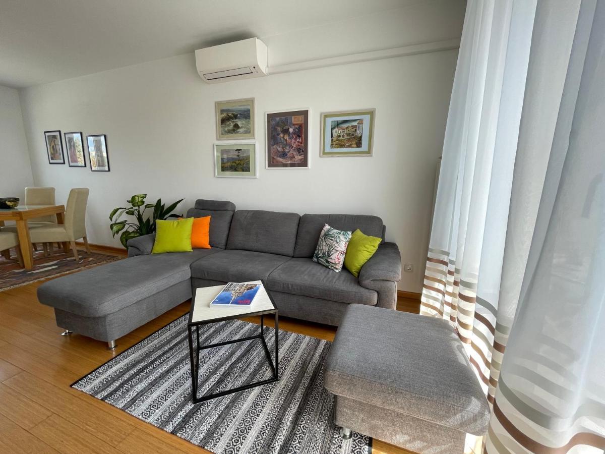 Lipa Apartment Zagreb Buitenkant foto