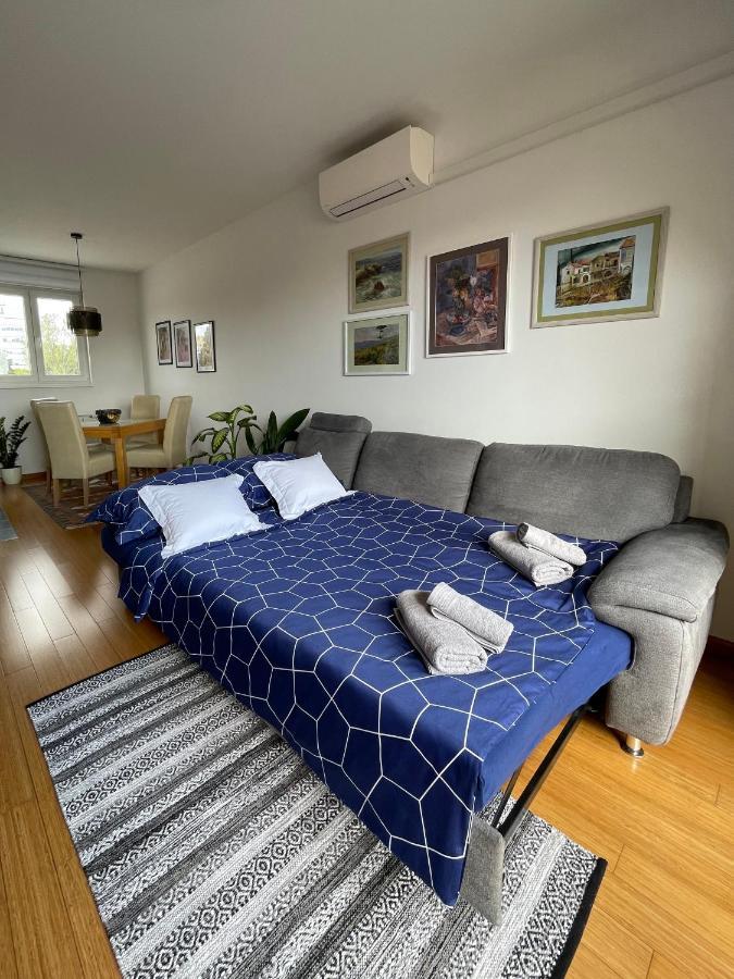 Lipa Apartment Zagreb Buitenkant foto